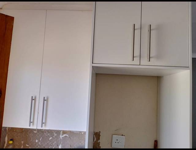 2 BEDROOM HOUSE FOR SALE IN DAWN PARK EXT